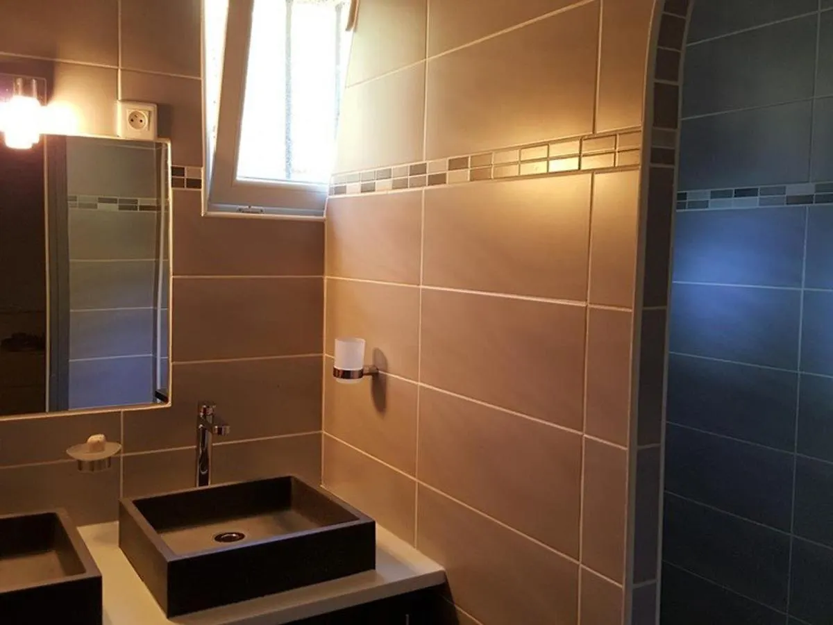 Holiday home Mas Avec 3 Chambres, Jardin, Piscine, Tennis Et Proche Plage A La Croix-Valmer - Fr-1-100-152