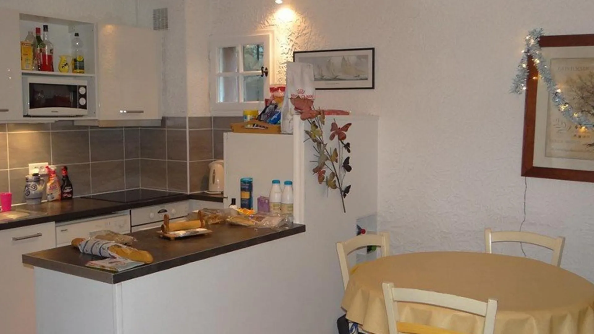 Mas Avec 3 Chambres, Jardin, Piscine, Tennis Et Proche Plage A La Croix-Valmer - Fr-1-100-152